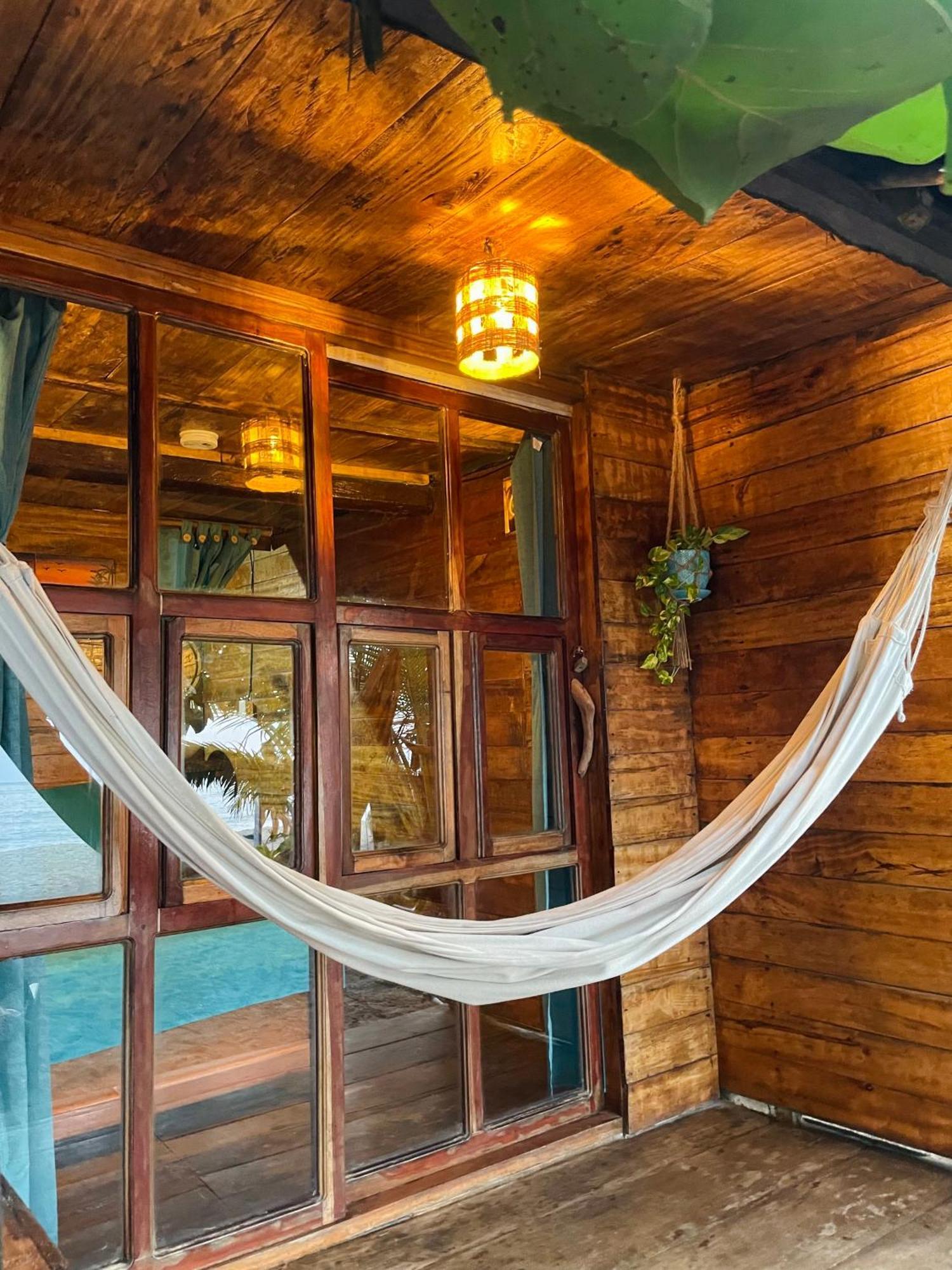 Chill And Surf Mendihuaca Hotel Guachaca Екстериор снимка