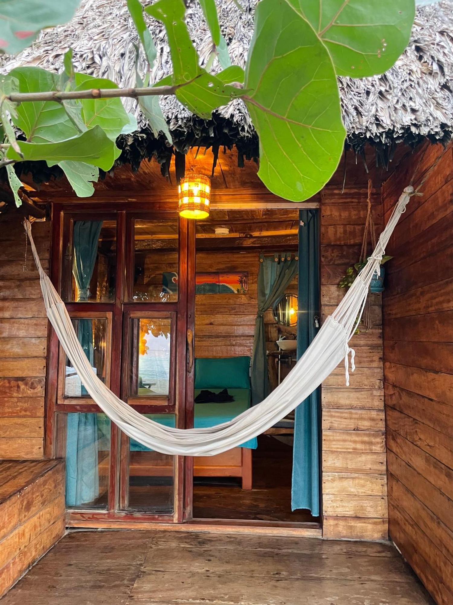 Chill And Surf Mendihuaca Hotel Guachaca Екстериор снимка