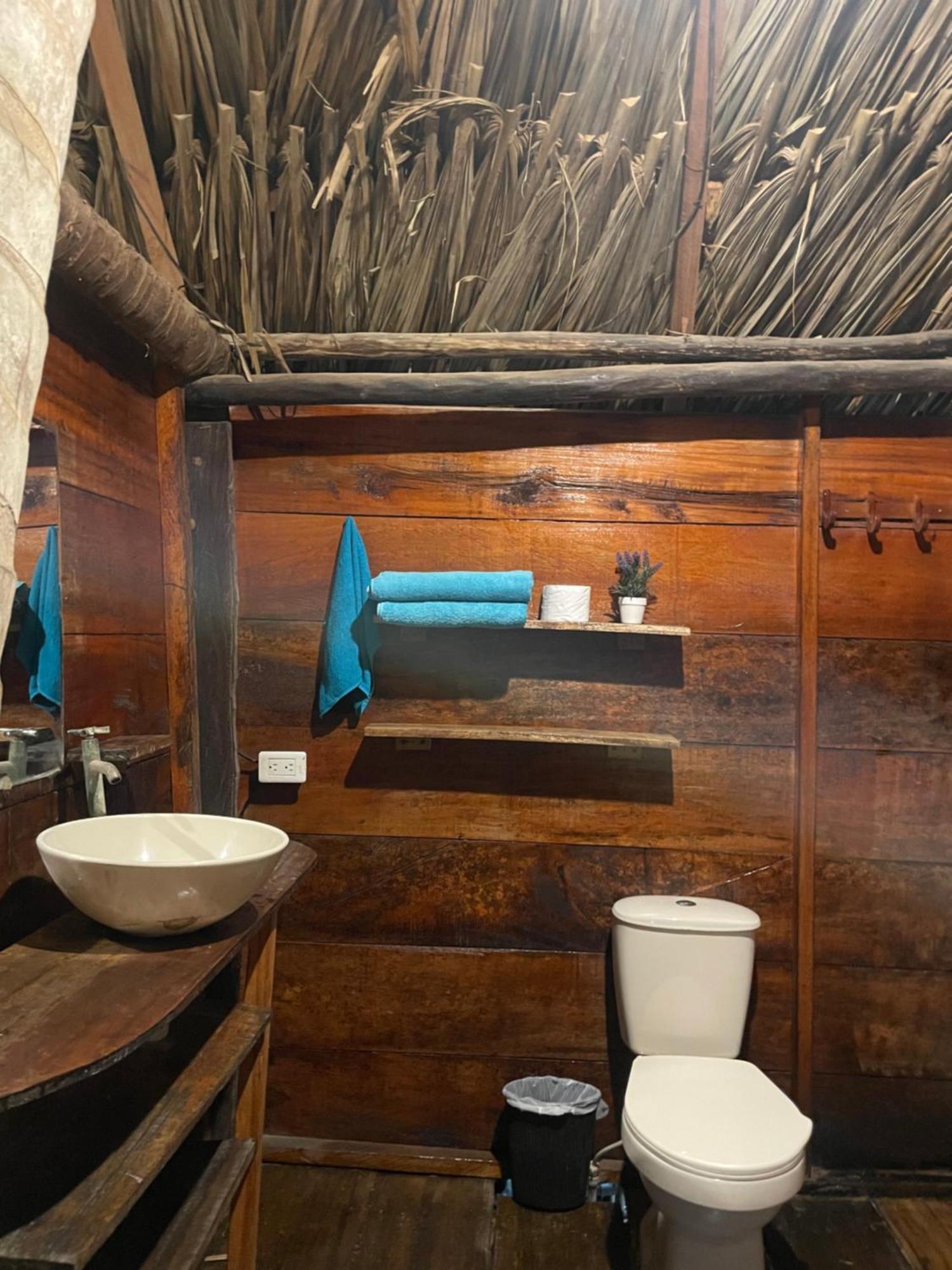 Chill And Surf Mendihuaca Hotel Guachaca Екстериор снимка