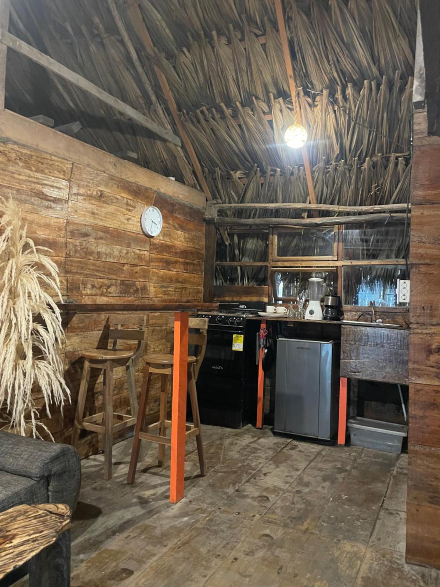 Chill And Surf Mendihuaca Hotel Guachaca Екстериор снимка